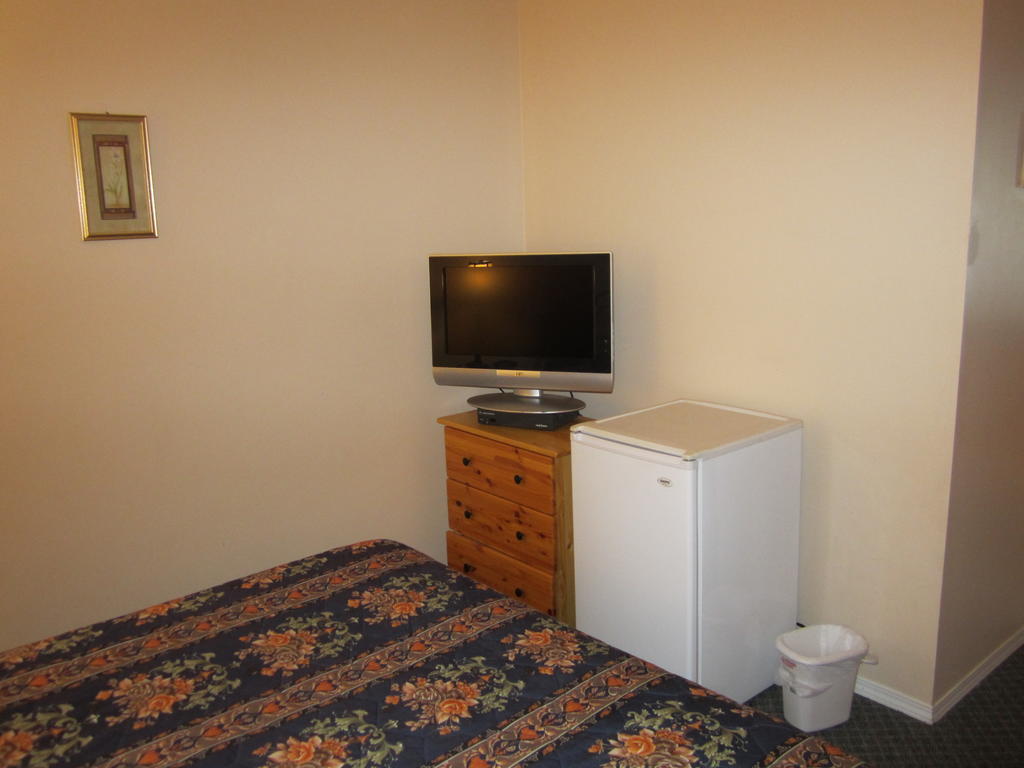 Jade Mountain Motel Chase 외부 사진